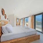 Capella Villa